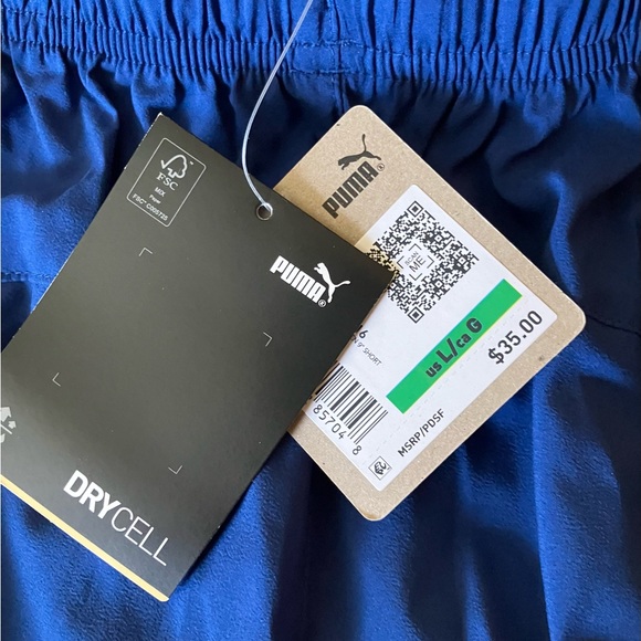 Puma shorts with tag - Picture 3 of 3